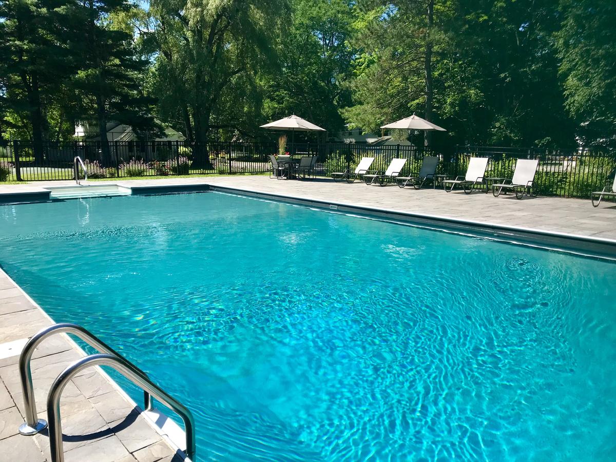 Barrows House - thumb 7