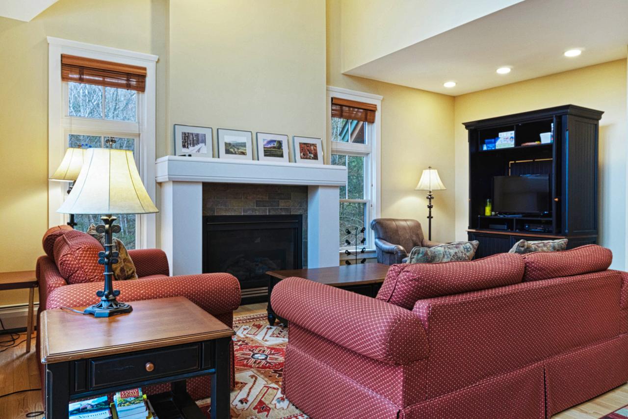 Castle Hill Condo - thumb 7