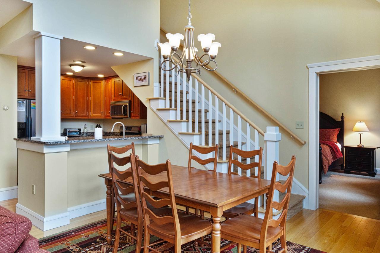 Castle Hill Condo - thumb 12