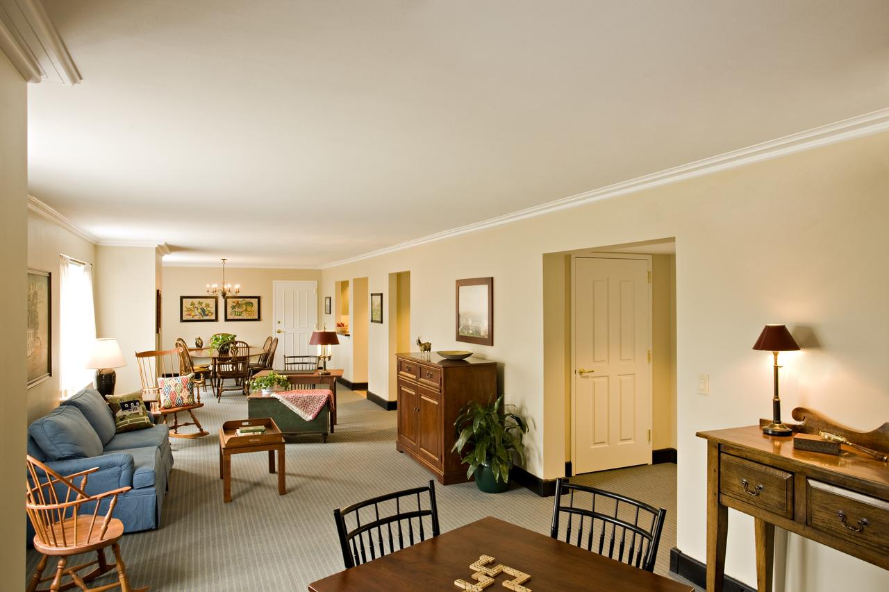 Williamsburg Lodge, Autograph Collection - thumb 24