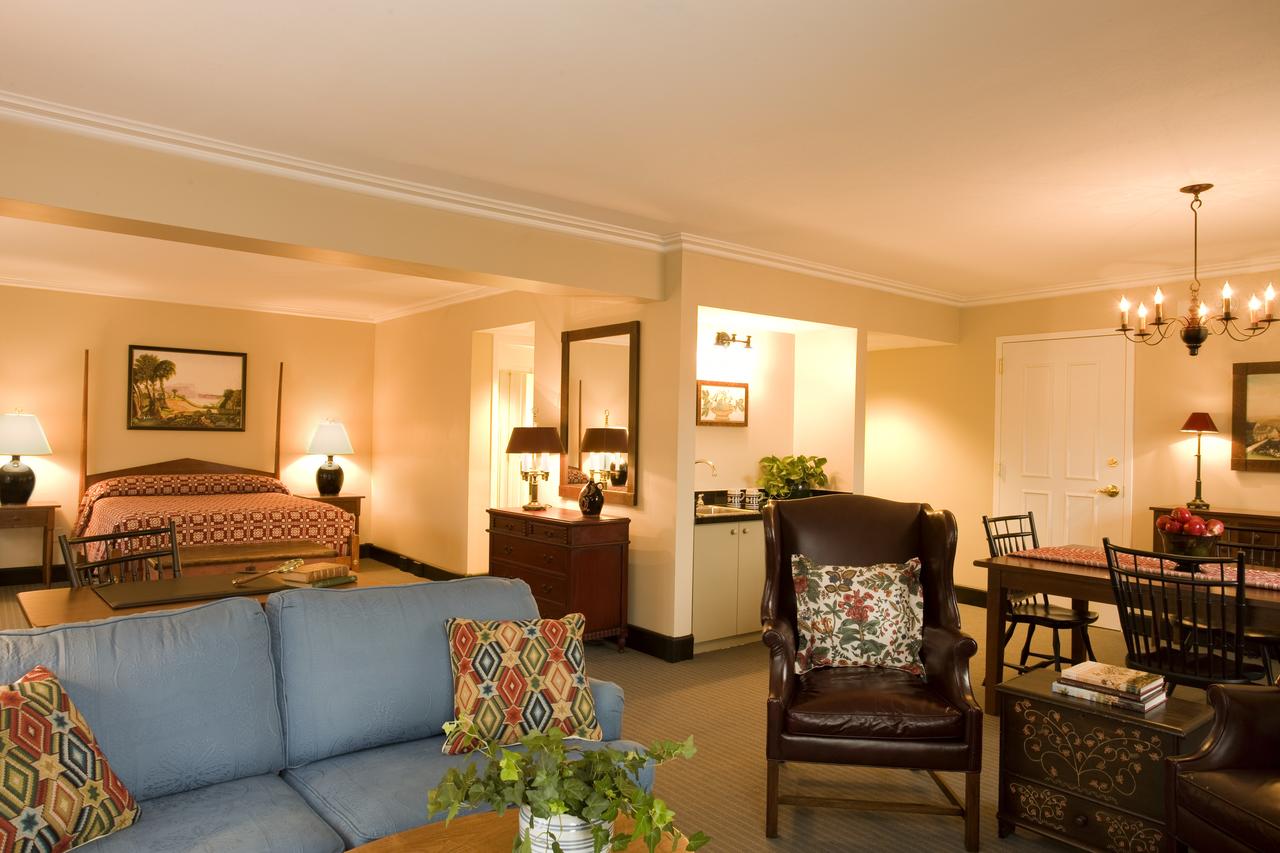 Williamsburg Lodge, Autograph Collection - thumb 21