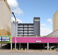 Ocean Suites Virginia Beach - Accommodation Rooms