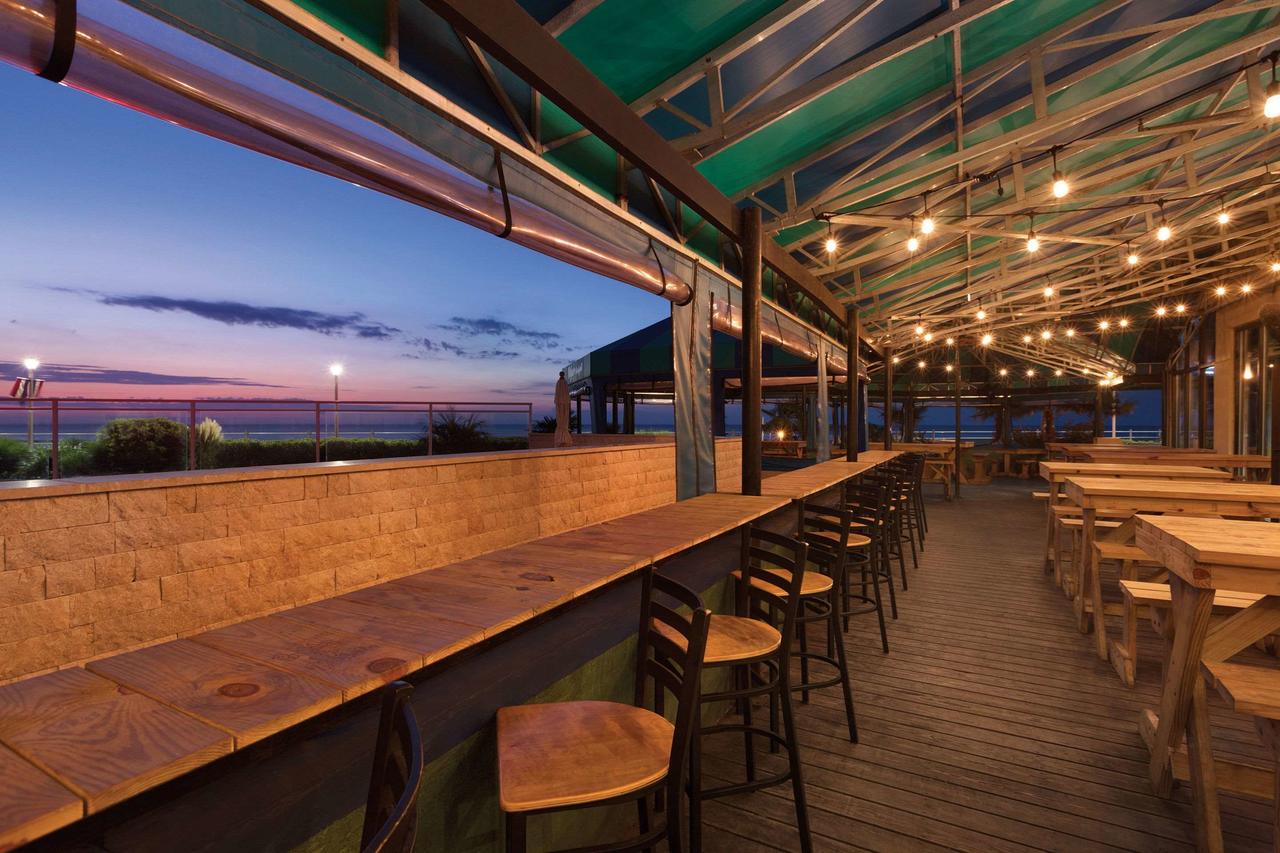 Surfbreak Oceanfront Hotel, An Ascend Hotel Collection Member - thumb 13