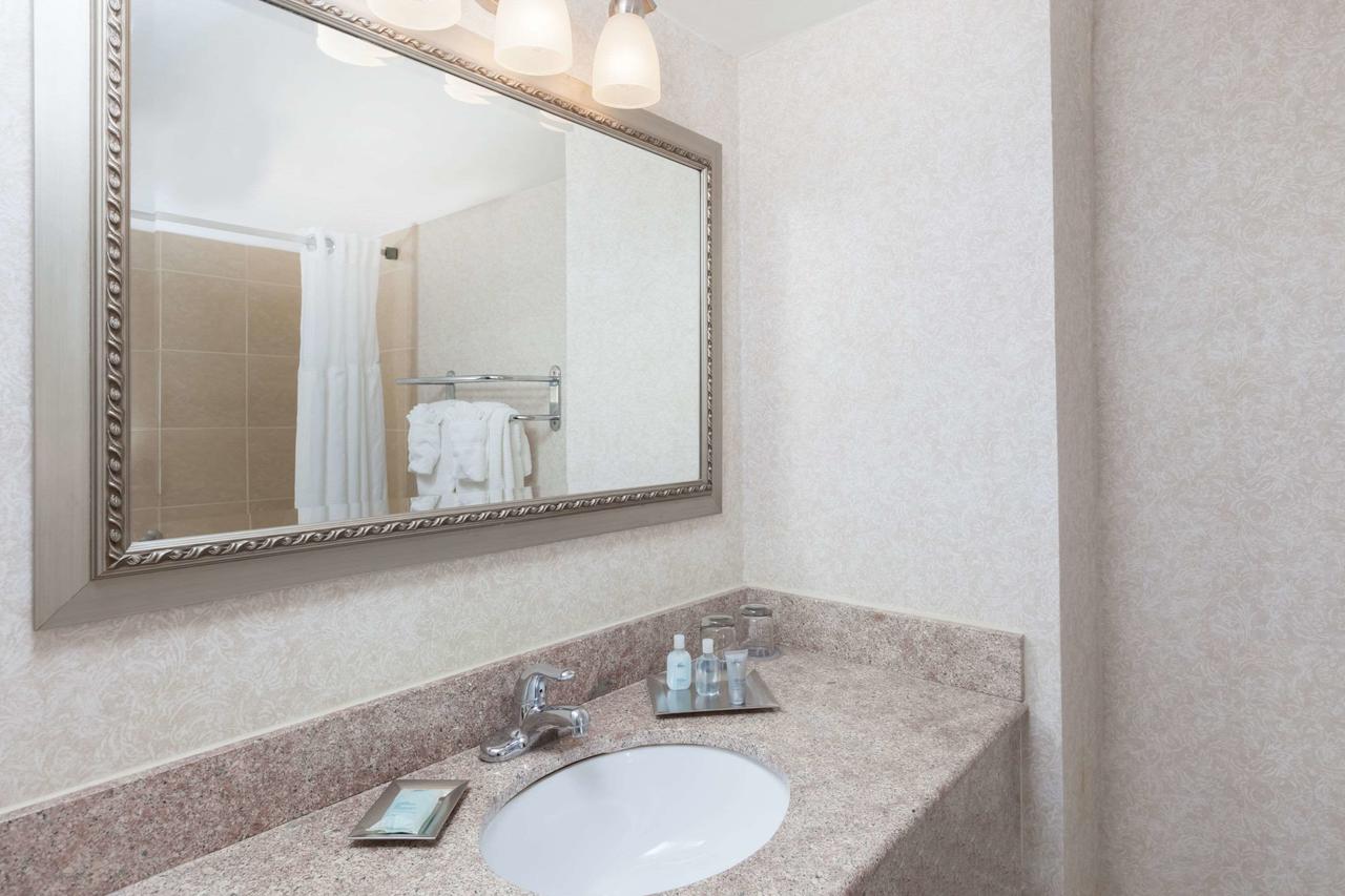 Wyndham Virginia Beach Oceanfront - thumb 40