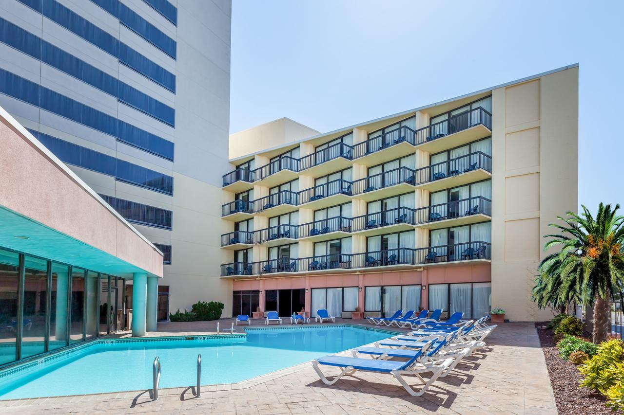 Wyndham Virginia Beach Oceanfront - thumb 7