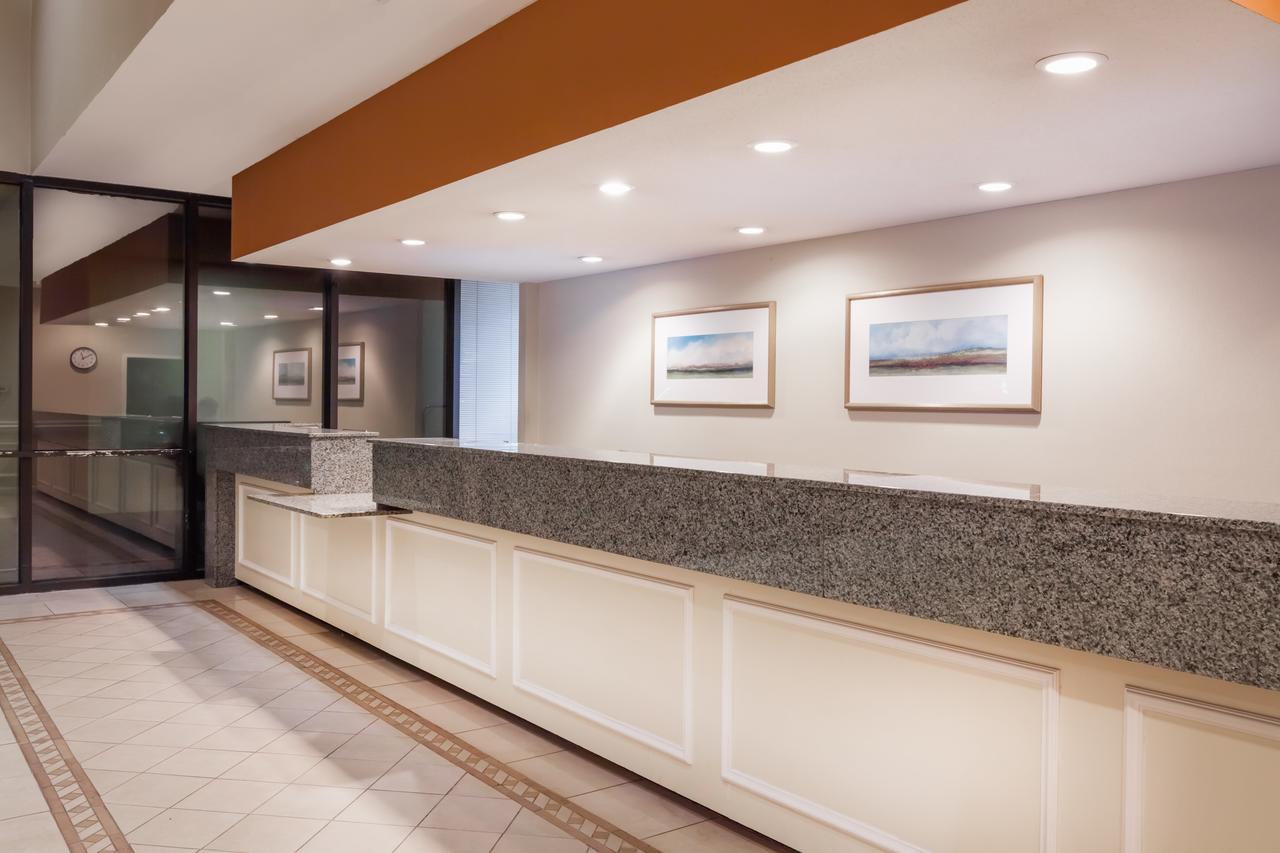 Wyndham Virginia Beach Oceanfront - thumb 12