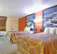 Super 8 by Wyndham Christiansburg - Accommodation Rooms