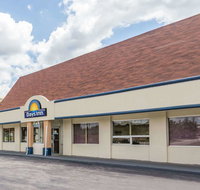 Days Inn by Wyndham Christiansburg - Accommodation Rooms