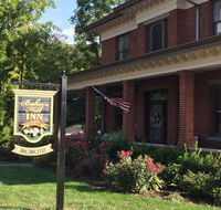 Baker's Hill Inn - Accommodation Rooms