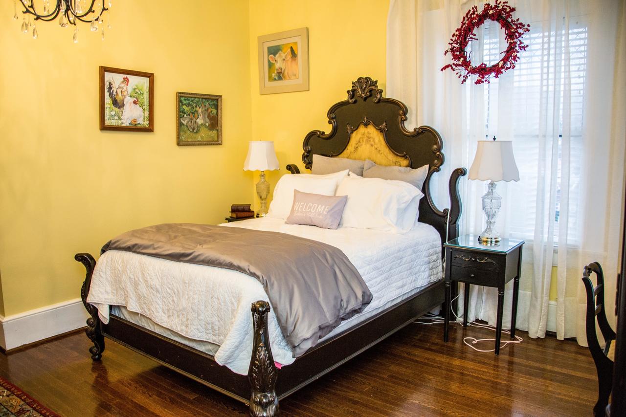 Baker's Hill Inn - thumb 1