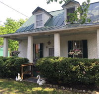 Colonial House in Little Washington VA - Accommodation Rooms