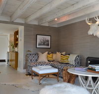 White Moose Inn - Accommodation Rooms