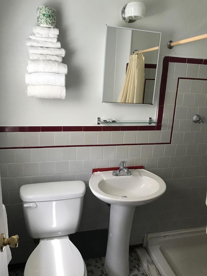 Blue Ridge Motel - thumb 5