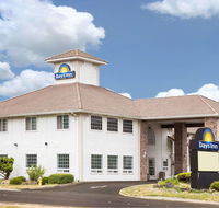 Days Inn by Wyndham Ocean Shores - Accommodation Rooms