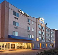 Days Inn by Wyndham Seatac Airport - Accommodation Rooms