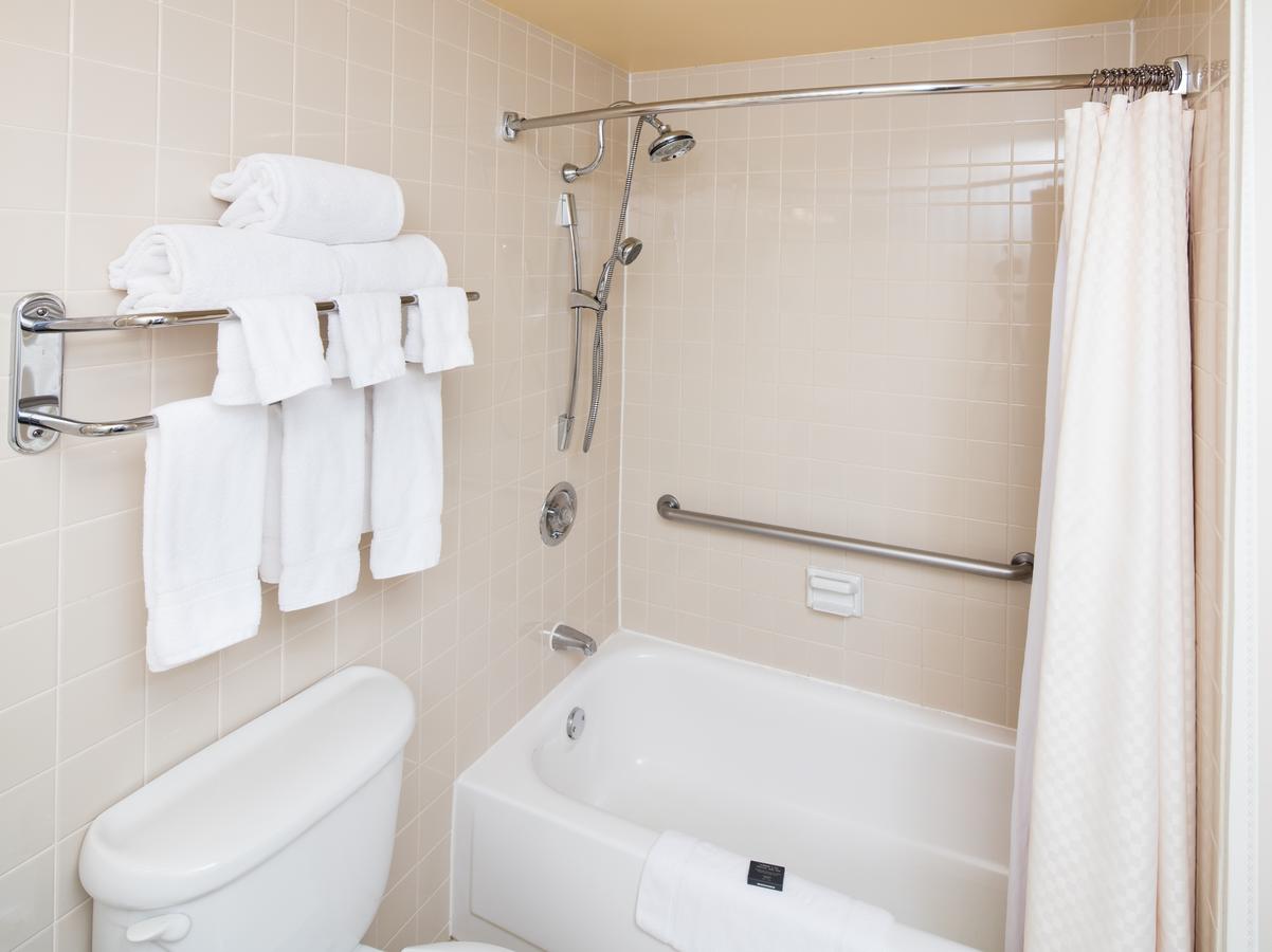 Red Lion Hotel Bellevue - thumb 36