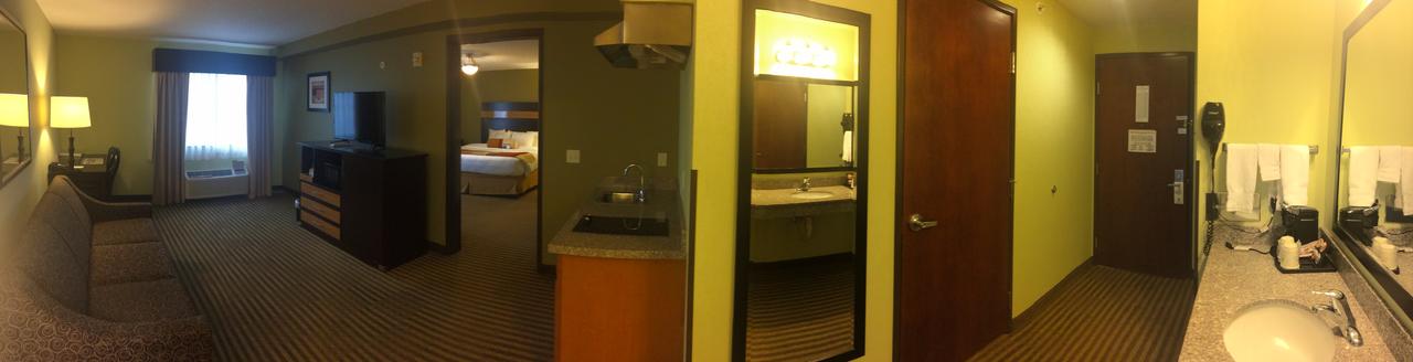 Best Western Rama Inn - thumb 19