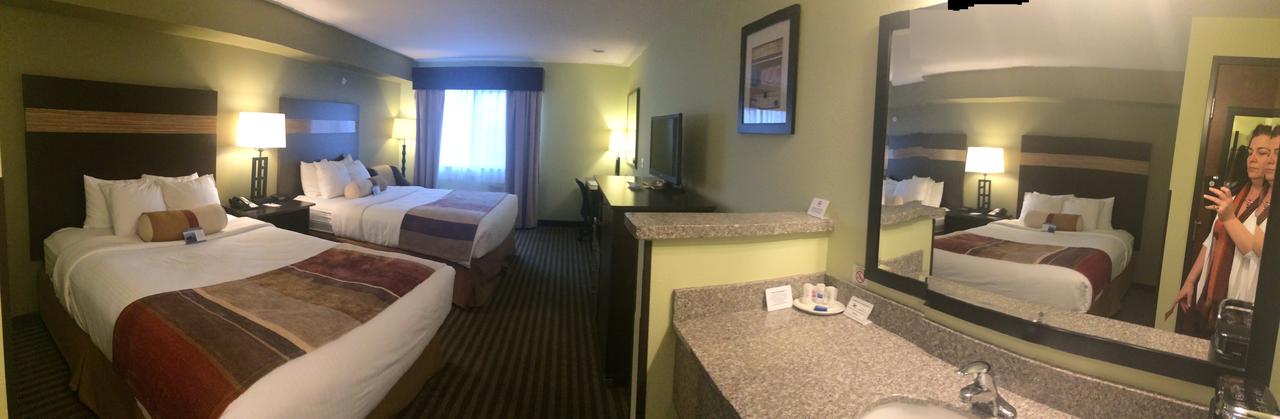 Best Western Rama Inn - thumb 43