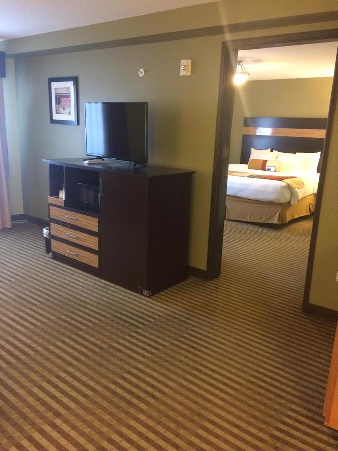 Best Western Rama Inn - thumb 16