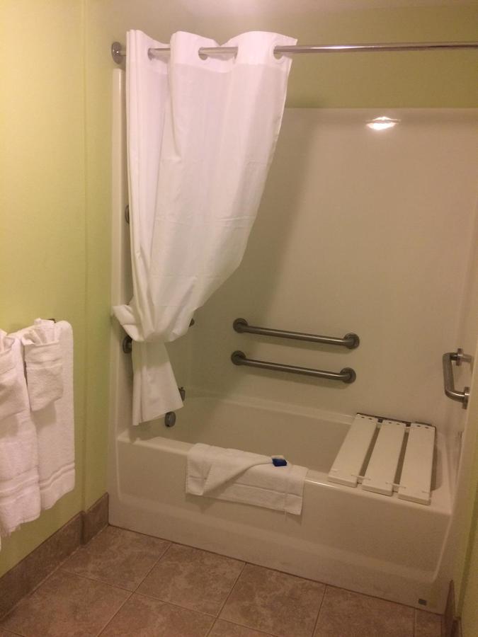 Best Western Rama Inn - thumb 20