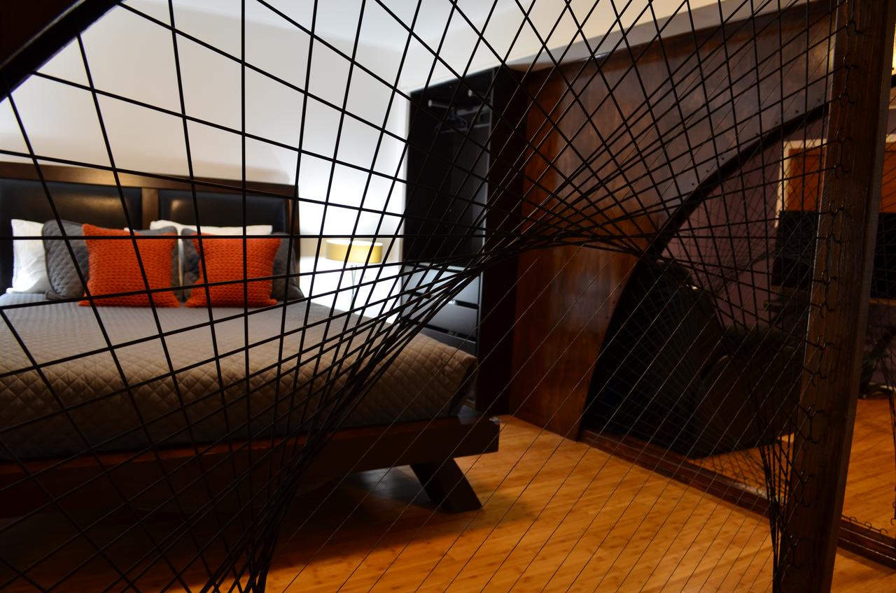 Wine Country Contemporary Retreat - thumb 1