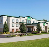 Wingate by Wyndham Vienna/Parkersburg - Accommodation Rooms