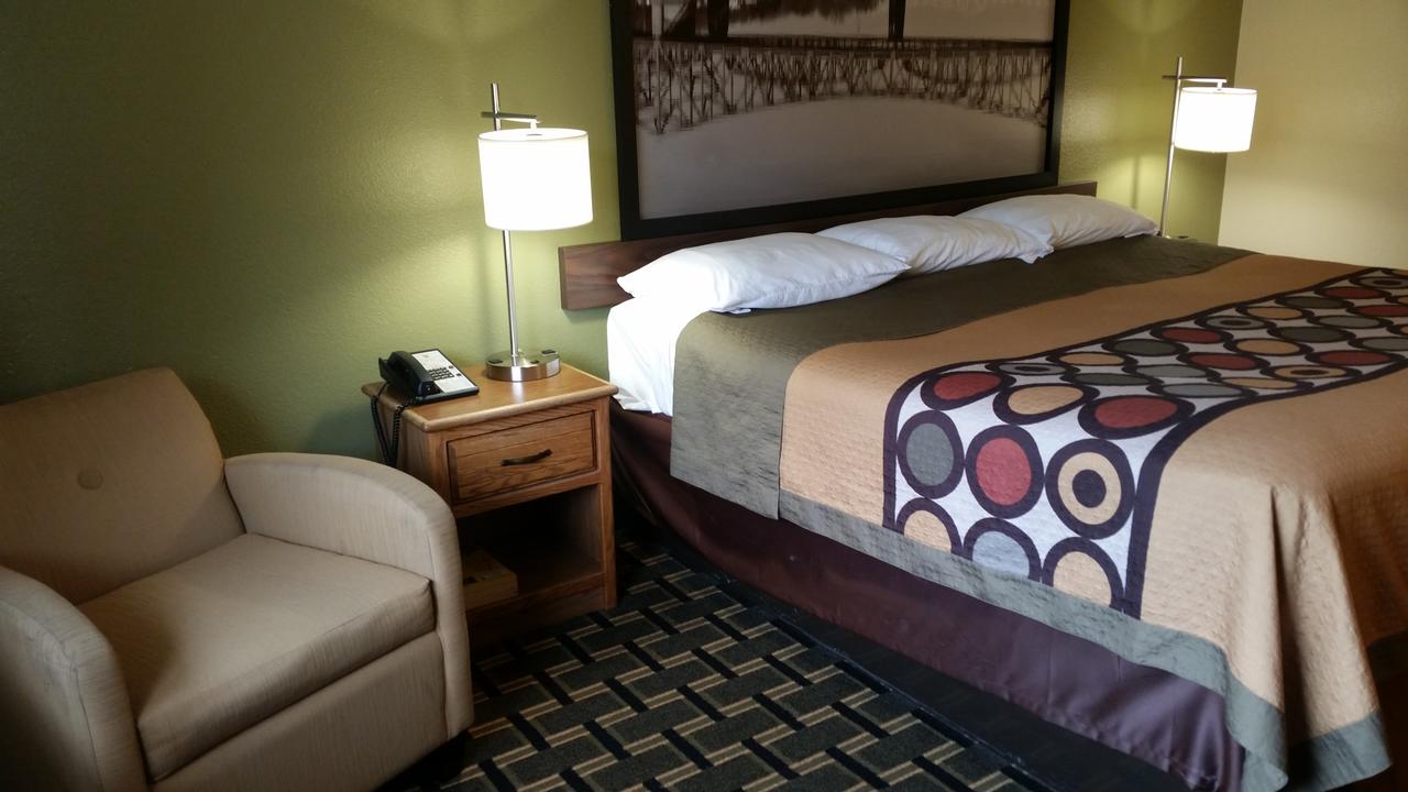 Super 8 By Wyndham Wheeling - thumb 16