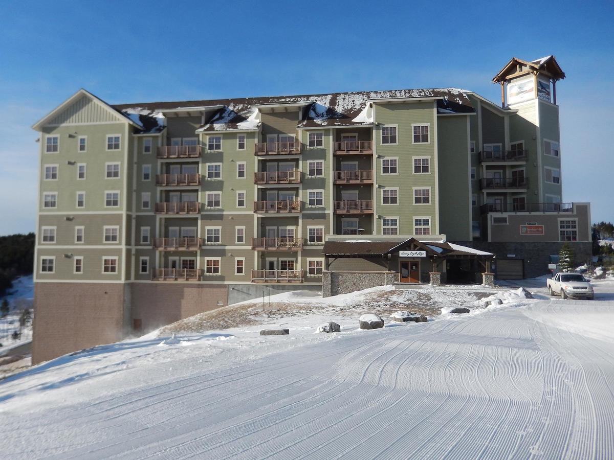 2 Br: Soaring Eagle 211 - thumb 18