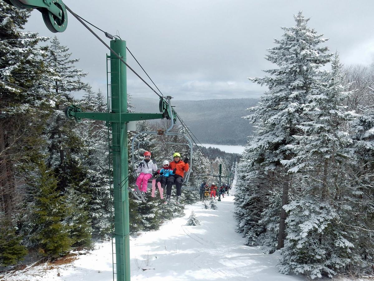 2 Br: Soaring Eagle 211 - thumb 8