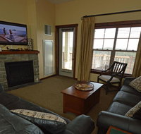 Soaring Eagle 405 - Accommodation Rooms