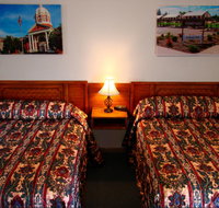 Centennial Motel - Accommodation Rooms