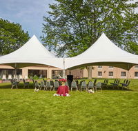 Howard Johnson Plaza by Wyndham Madison - Accommodation Rooms