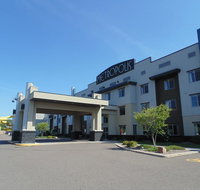 Metropolis Resort - Eau Claire - Accommodation Rooms