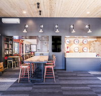 Mountain Modern Motel - Accommodation Rooms