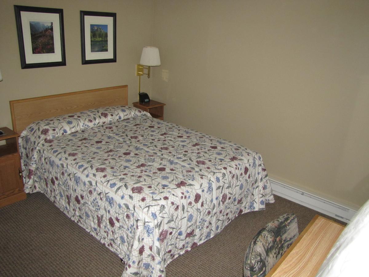 Greybull Motel - thumb 12