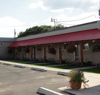 Snider's Rustic Inn - Accommodation Rooms