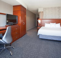 Courtyard Casper - Accommodation Rooms