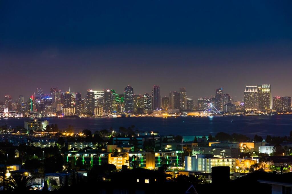 1402 - Point Loma Perch - thumb 1