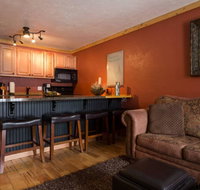 212 1br Condo Across from PC Resort - Accommodation Rooms