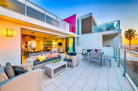 5115 01 - Ocean Beach 1 Accommodation Rooms