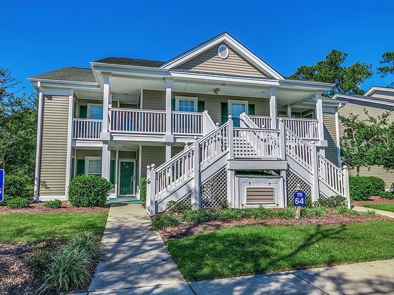 64CL/O True Blue Condo - thumb 0