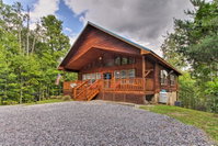 'American Dream' - Smoky Mtn Cabin with Hot Tub  View Accommodation Rooms