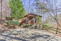 Bearies and Cherries Cabin 6 Mi to Pigeon Forge Accommodation Rooms