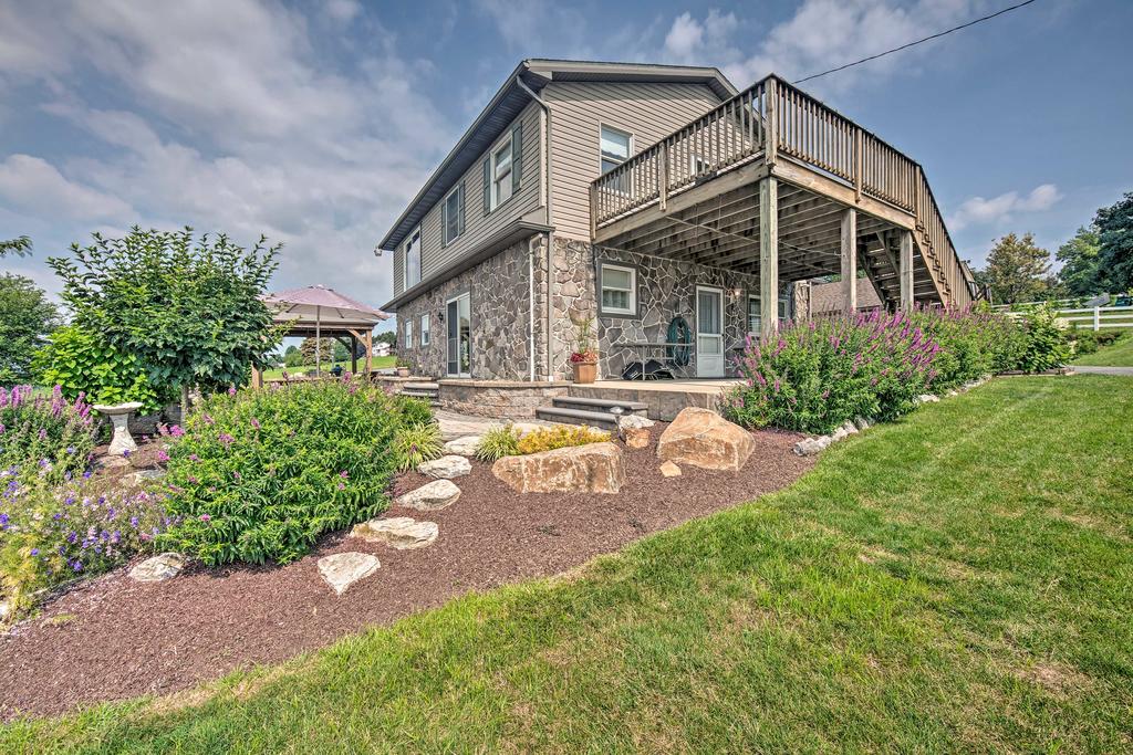 'Hilltop Scenic View Lodging' In New Holland! - thumb 2