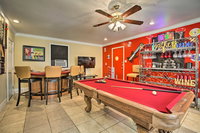 'Major Manor' New Orleans Home with Pool and Game Room Accommodation Rooms