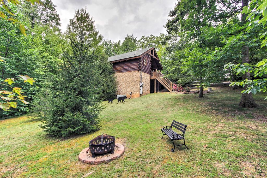 'Mountain Dream Cabin' With Hot Tub, 7Mi To Gatlinburg - thumb 0