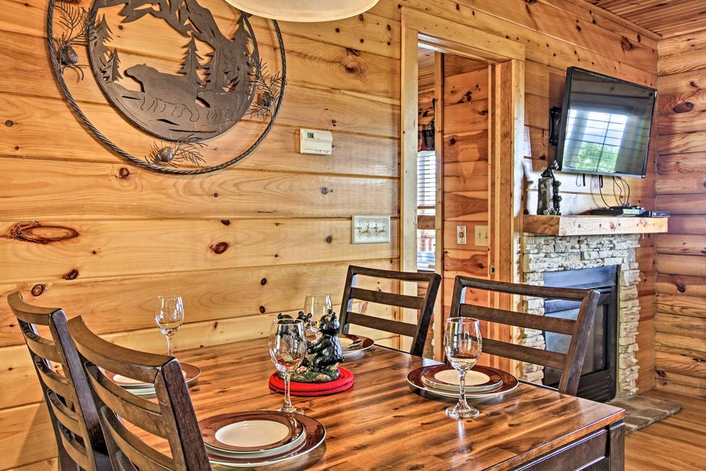 'Peak-a-Boo Pines' 2 Mi To Pigeon Forge Pkwy! - thumb 1