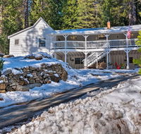 'Strawberry Hill Cabin' 5 Mi to Dodge Ridge Resort - Accommodation Rooms