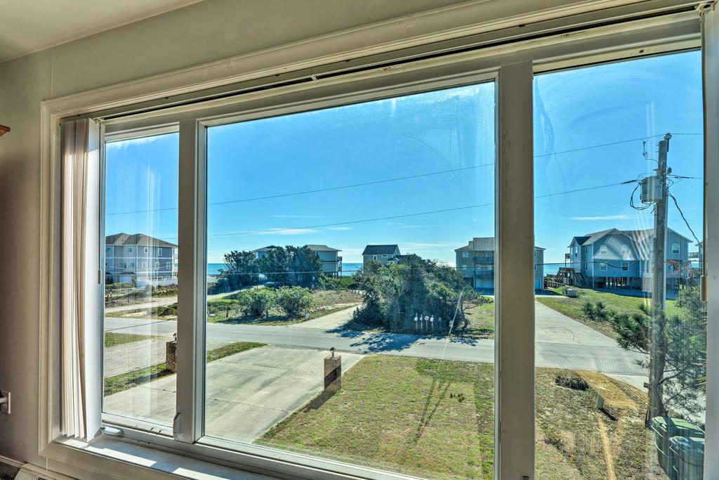 'West Of The Moon' Ocean Apt With Beach Access! - thumb 1