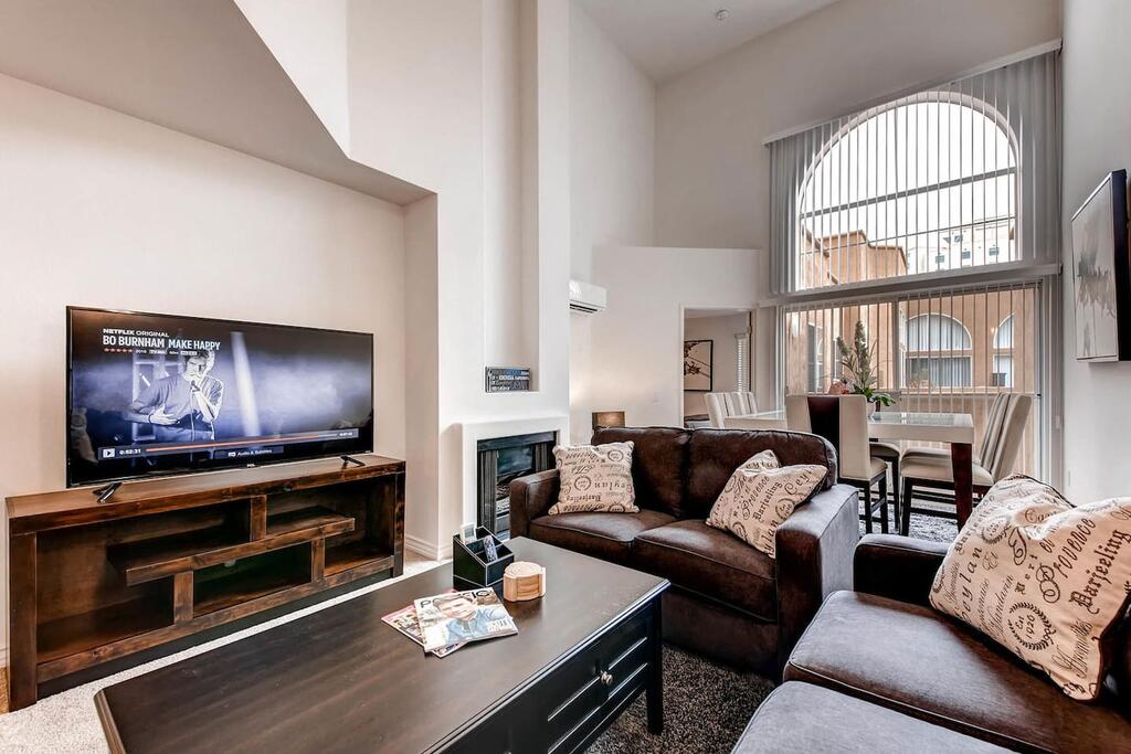 (Already Reduced 75%!) Work Or Escape - #1 Downtown Location!!! - (H3) - thumb 3